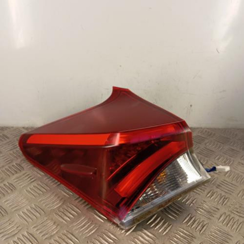 Feu arriere principal gauche (feux) TOYOTA AURIS 2