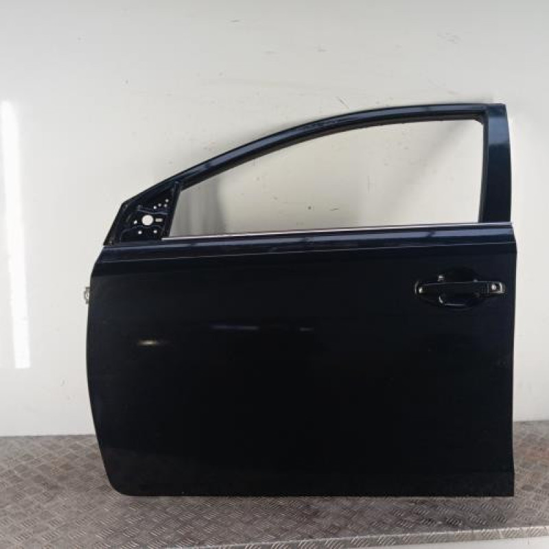 Porte avant gauche TOYOTA AURIS 2