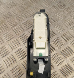 Interrupteur de leve vitre avant gauche TOYOTA AURIS 2