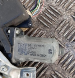 Leve vitre electrique arriere droit TOYOTA AURIS 2 Photo n°4