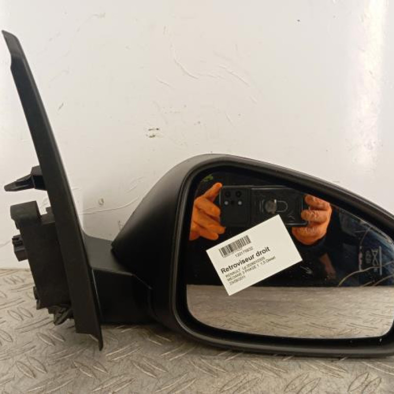 Retroviseur droit RENAULT MEGANE 3