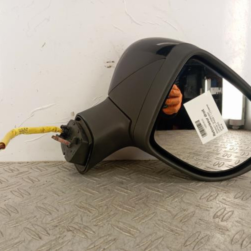 Retroviseur droit RENAULT CAPTUR 1