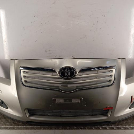Pare choc avant TOYOTA AVENSIS 2 Photo n°1
