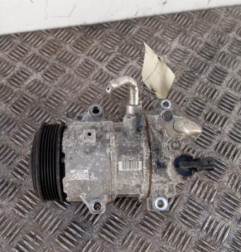 Compresseur clim TOYOTA AURIS 2 Photo n°1