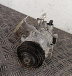 Compresseur clim TOYOTA AURIS 2 Photo n°3