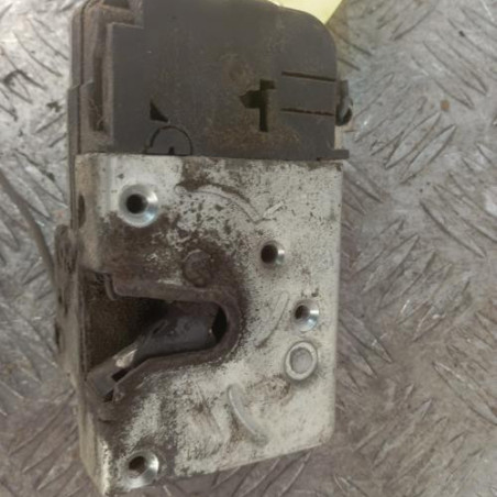 Serrure avant droit PEUGEOT 206+