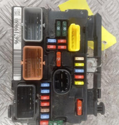 Boitier servitude moteur (BSM) PEUGEOT 207 Photo n°1