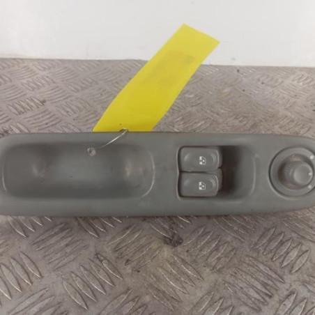 Interrupteur de leve vitre avant gauche RENAULT TWINGO 1 Photo n°1