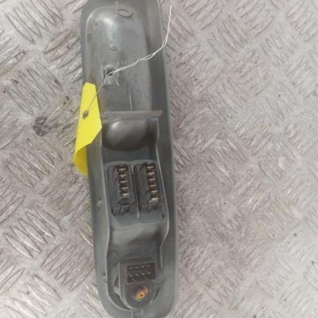Interrupteur de leve vitre avant gauche RENAULT TWINGO 1