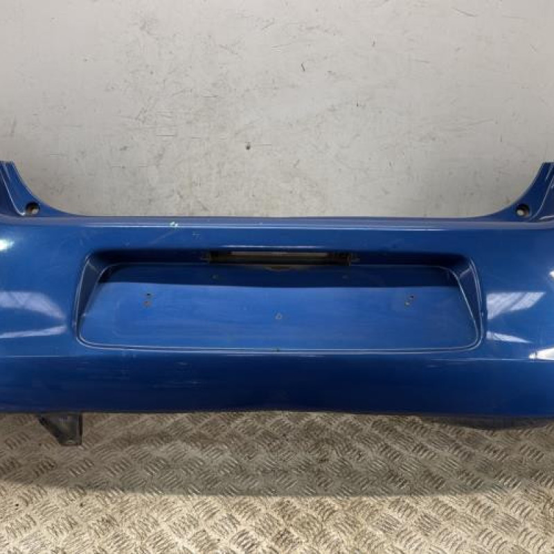 Pare choc arriere TOYOTA YARIS 2