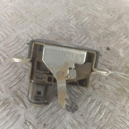 Serrure de hayon VOLKSWAGEN TOURAN 1 Photo n°1