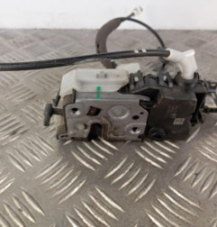 Serrure arriere droit PEUGEOT 5008 1