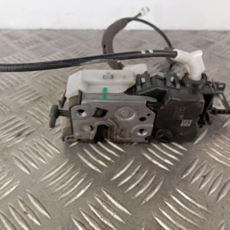 Serrure arriere droit PEUGEOT 5008 1