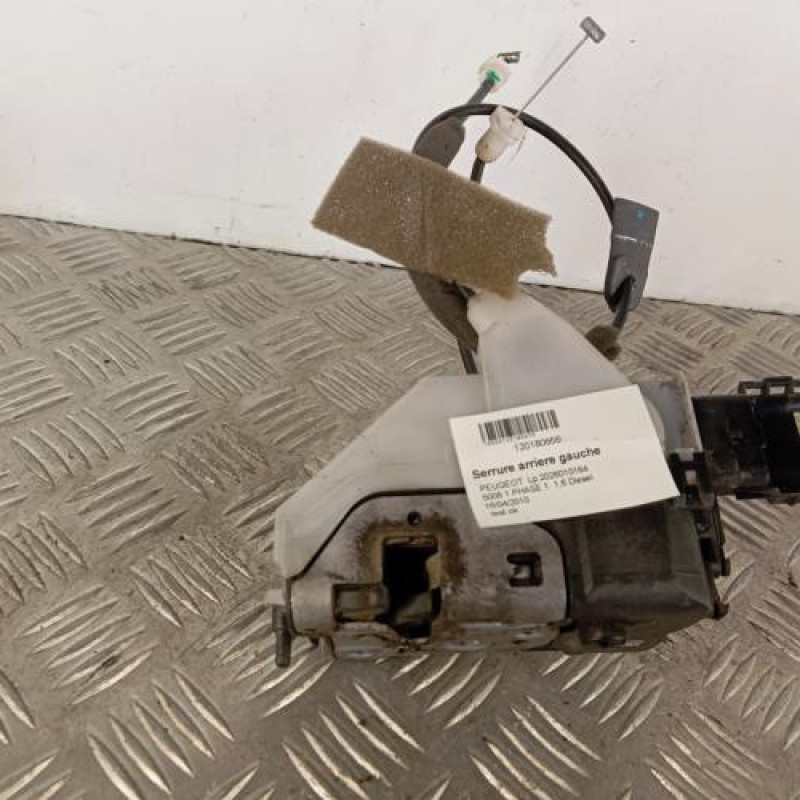 Serrure arriere gauche PEUGEOT 5008 1