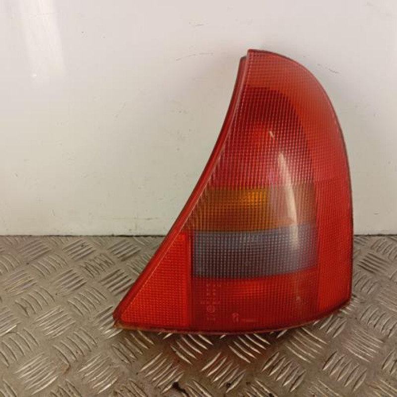 Feu arriere principal droit (feux) RENAULT CLIO 2