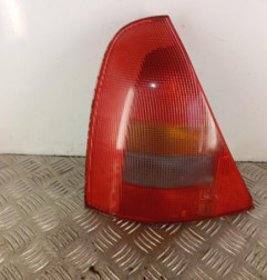 Feu arriere principal gauche (feux) RENAULT CLIO 2 Photo n°1