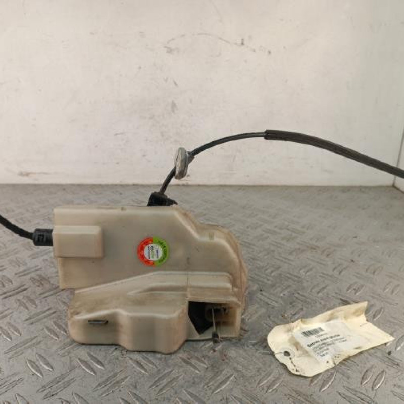 Serrure avant gauche VOLKSWAGEN TOURAN 1