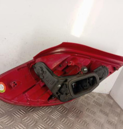 Feu arriere principal droit (feux) PEUGEOT 207 Photo n°4