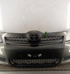 Pare choc avant TOYOTA COROLLA VERSO 2 Photo n°1