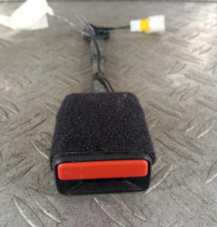 Attache ceinture avant droit PEUGEOT 508 1 Photo n°1