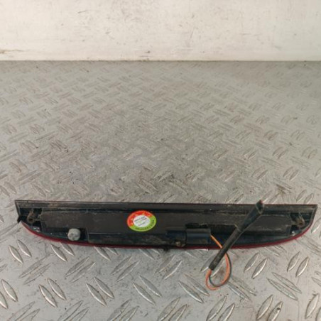Feu arriere stop central RENAULT CLIO 2