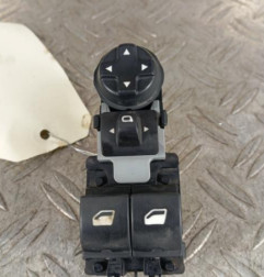 Interrupteur de leve vitre avant gauche PEUGEOT EXPERT 3 Photo n°1