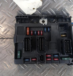 Boitier servitude moteur (BSM) CITROEN XSARA PICASSO Photo n°1