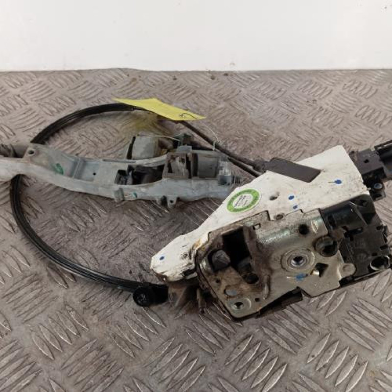 Serrure avant gauche PEUGEOT 207