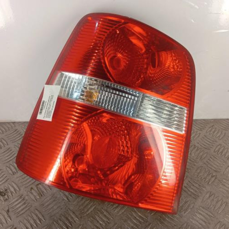 Feu arriere principal gauche (feux) VOLKSWAGEN TOURAN 1