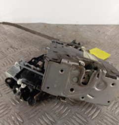 Serrure avant gauche OPEL CORSA E Photo n°1