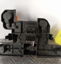Platine feu arriere droit RENAULT MEGANE 1