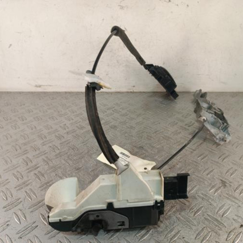 Serrure avant gauche CITROEN BERLINGO 2