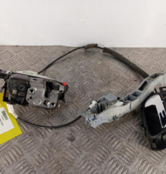 Serrure arriere droit PEUGEOT 5008 1 Photo n°1