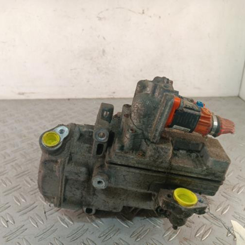 Compresseur clim RENAULT ZOE 1