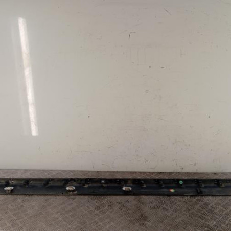 Bas de caisse gauche PEUGEOT 3008 1