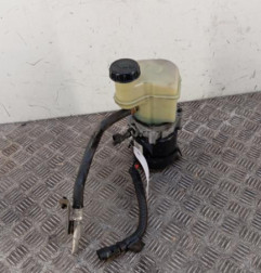 Pompe de direction RENAULT CLIO 2 Photo n°1