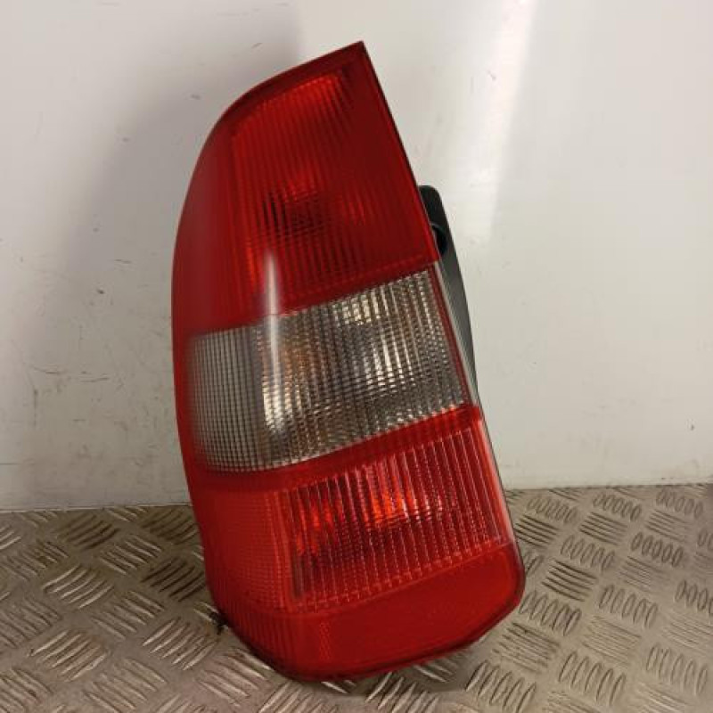 Feu arriere principal gauche (feux) MITSUBISHI SPACE STAR 2