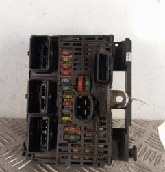 Boitier servitude moteur (BSM) PEUGEOT 407 Photo n°1