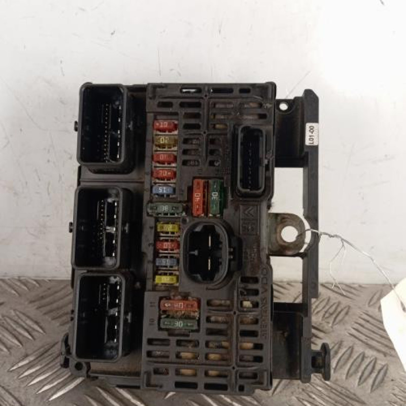 Boitier servitude moteur (BSM) PEUGEOT 407