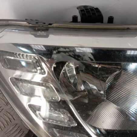 Optique avant principal droit (feux)(phare) DACIA SANDERO 2