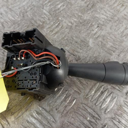 Commodo phare DACIA SANDERO 2