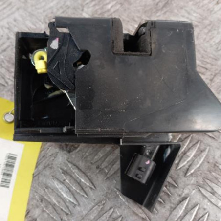 Serrure avant gauche DACIA SANDERO 2