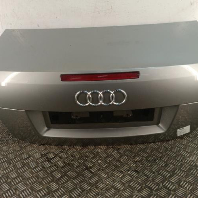 Malle/Hayon arriere AUDI A4 2