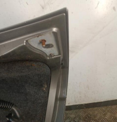 Malle/Hayon arriere AUDI A4 2 Photo n°7