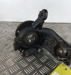 Moyeu avant gauche PEUGEOT 208 1