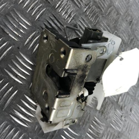 Serrure arriere droit RENAULT CLIO 2