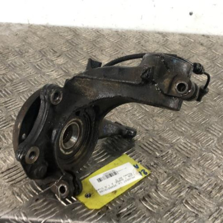 Moyeu avant droit PEUGEOT 208 1