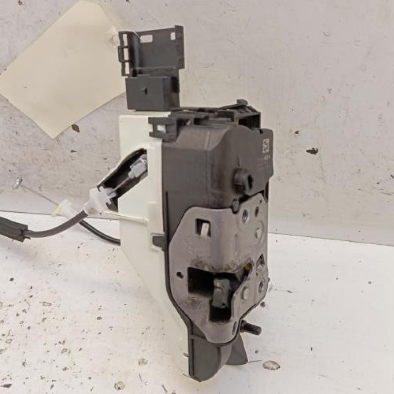 Serrure avant gauche PEUGEOT PARTNER 2