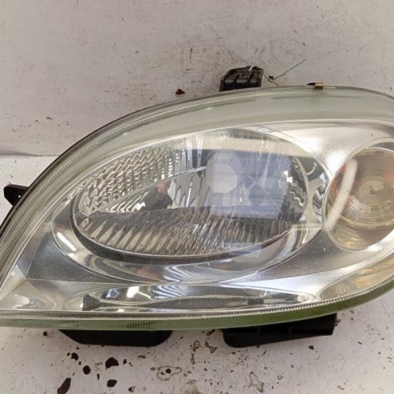 Optique avant principal gauche (feux)(phare) CITROEN SAXO