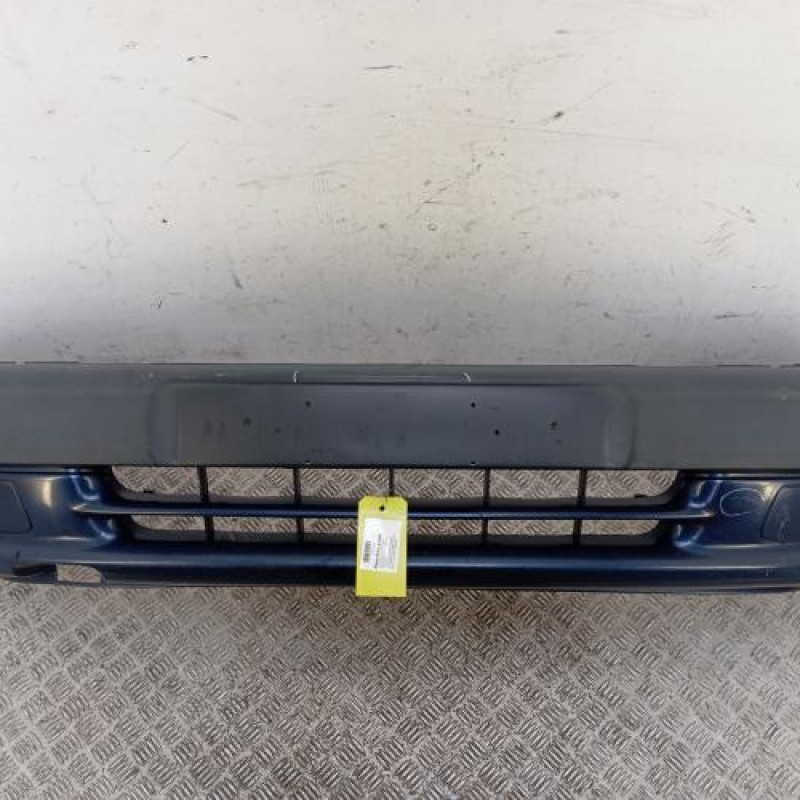 Pare choc avant CITROEN SAXO
